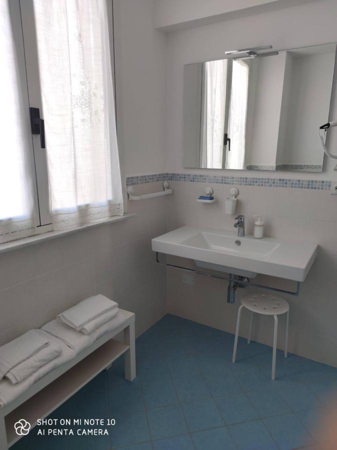 Casa Valeria Ancona Hotel Bagian luar foto